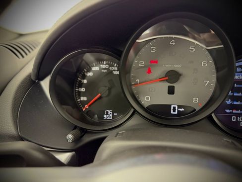 New 2024 Porsche 718 Boxster S image 24