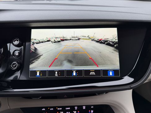 Used 2022 Buick Envision Avenir w/ Technology Package II image 5