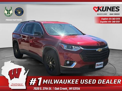 Used 2019 Chevrolet Traverse LT w/ LPO, Floor Liner Package AWD/4WD image 1