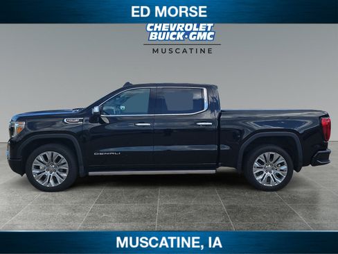 Used 2022 GMC Sierra 1500 Denali w/ Denali Premium Package AWD/4WD image 2