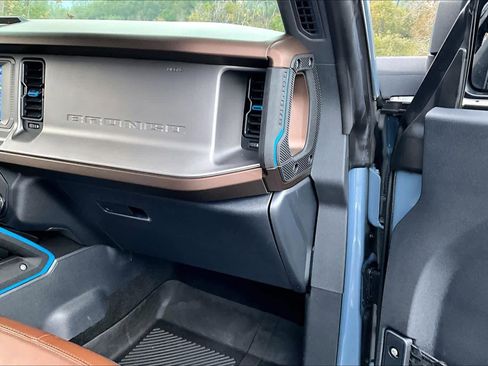 Used 2023 Ford Bronco Outer Banks image 18
