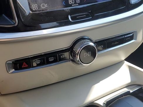 Used 2024 Volvo S60 B5 Core image 16