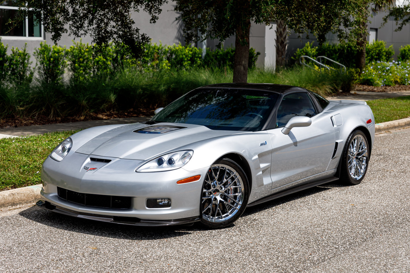 Used 2012 Chevrolet Corvette ZR1 w/ 3ZR Preferred Equipment Group RWD image 35