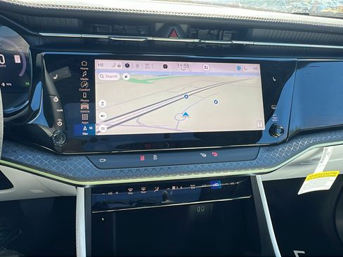 Used 2025 Jeep Wagoneer S Limited image 31