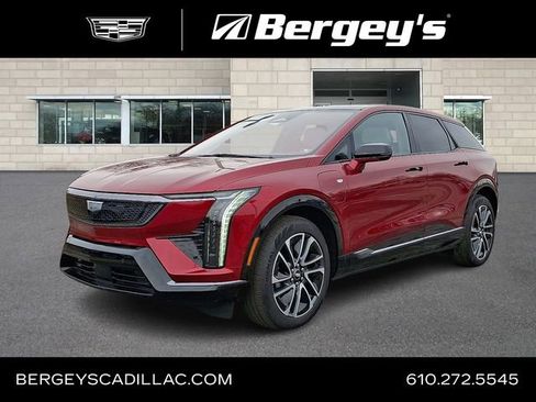 New 2025 Cadillac Optiq Sport 1 image 1