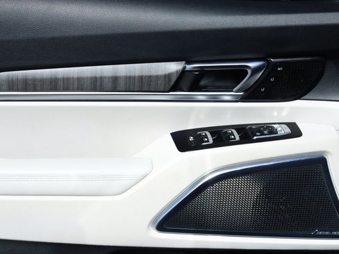 Used 2023 Kia Telluride SX image 31