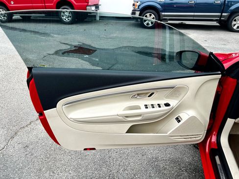 Used 2015 Volkswagen Eos Komfort image 18