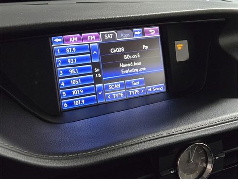 Used 2013 Lexus ES 300h w/ Luxury Pkg image 35