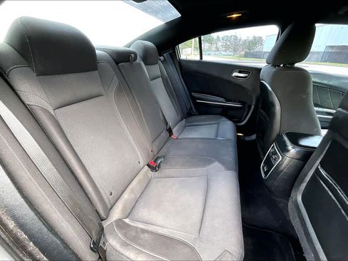 Used 2018 Dodge Charger R/T w/ Driver Confidence Group image 19