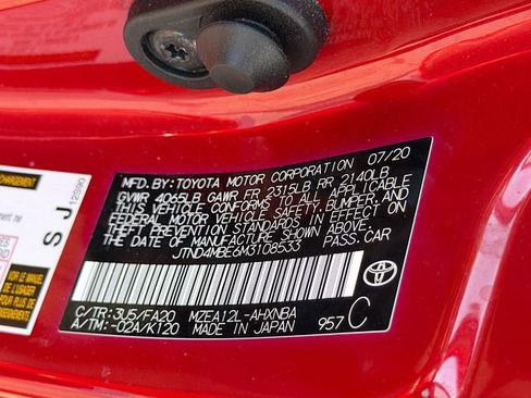 Used 2021 Toyota Corolla SE w/ Special Edition image 29