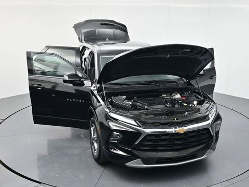 Used 2025 Chevrolet Blazer LT FWD image 52