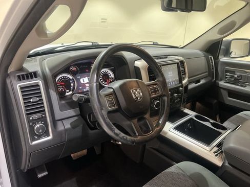 Used 2015 RAM 1500 Lone Star RWD image 9