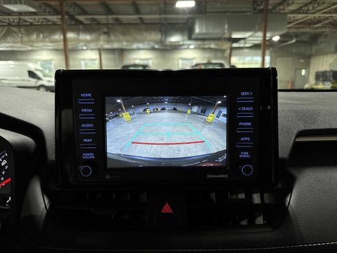 Certified 2022 Toyota RAV4 LE image 23