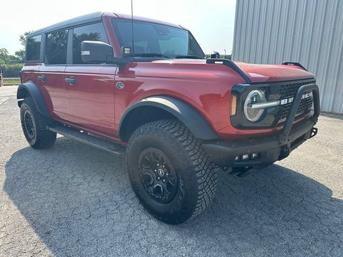 Used 2022 Ford Bronco Wildtrak AWD/4WD image 3