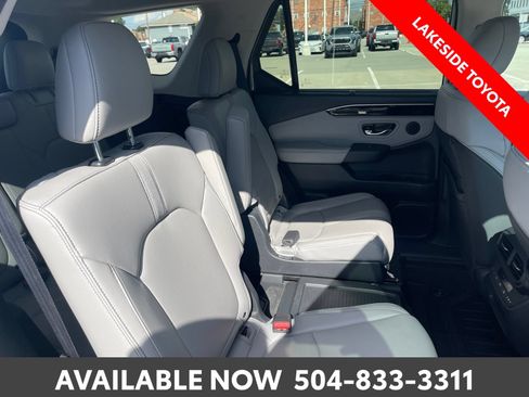 Used 2023 Honda Pilot EX-L image 19