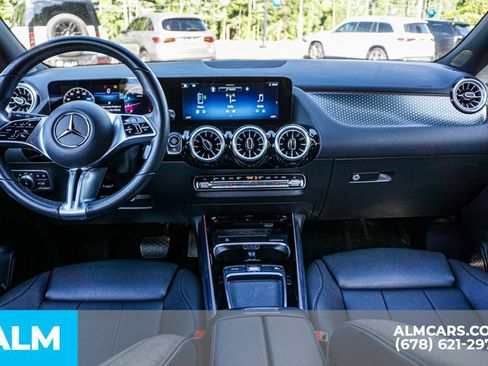 Used 2025 Mercedes-Benz GLA 250 image 24