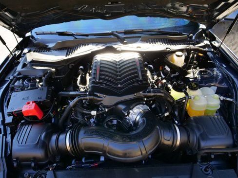 Used 2025 Ford Mustang Dark Horse image 3