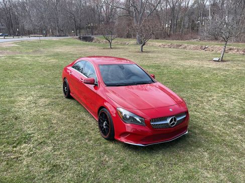 Used 2017 Mercedes-Benz CLA 250 image 2