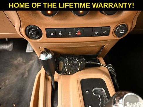 Used 2013 Jeep Wrangler Unlimited Rubicon w/ Connectivity Group AWD/4WD image 35