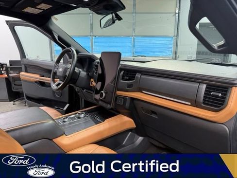 Certified 2023 Ford Expedition Max Platinum AWD/4WD image 28