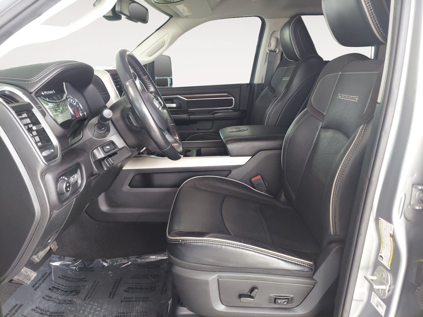 Used 2023 RAM 2500 Laramie AWD/4WD image 23