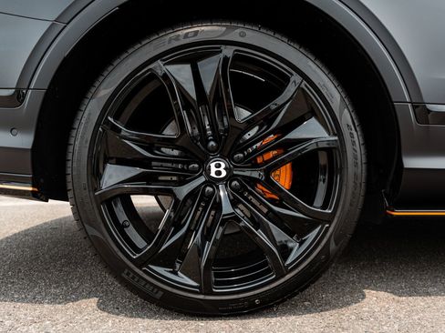 Certified 2026 Bentley Bentayga Speed AWD/4WD image 15