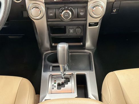 Used 2021 Toyota 4Runner SR5 Premium w/ Moonroof Package RWD image 17