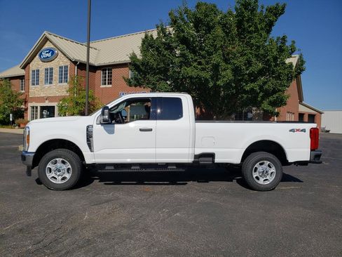 New 2026 Ford F250 XLT image 2