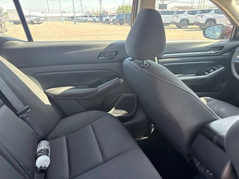 Used 2023 Nissan Altima 2.5 SV FWD image 20