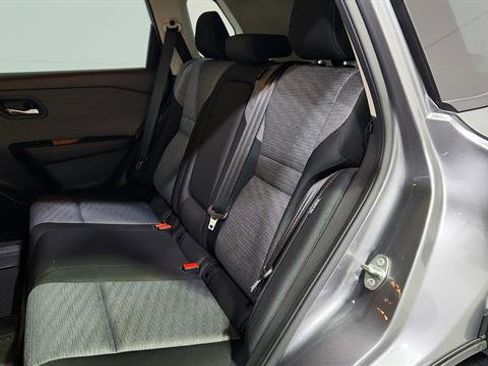 Used 2023 Nissan Rogue SV image 50