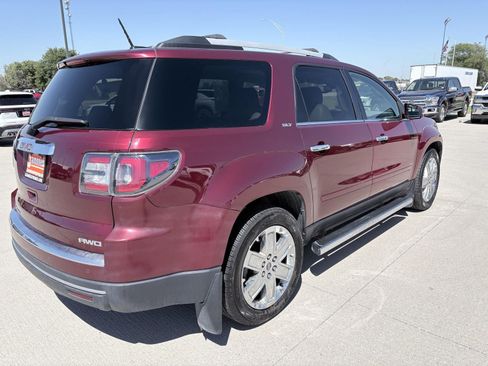 Used 2017 GMC Acadia Limited SLT AWD/4WD image 8