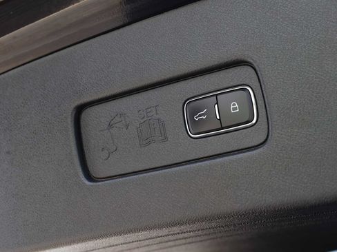 Used 2020 Lincoln Aviator Grand Touring w/ Equipment Group 302A AWD/4WD image 69