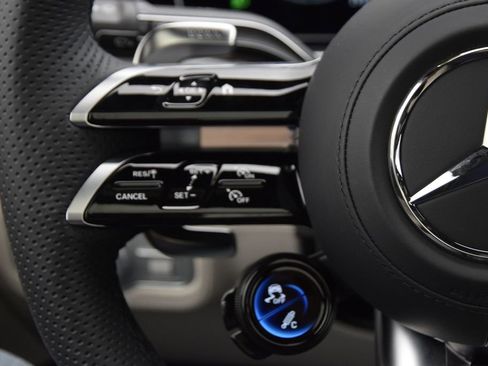 New 2026 Mercedes-Benz GLE 63 AMG S image 24