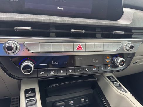 Used 2024 Kia Telluride SX image 21