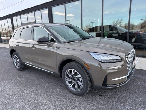 New 2026 Lincoln Corsair Premiere image 1