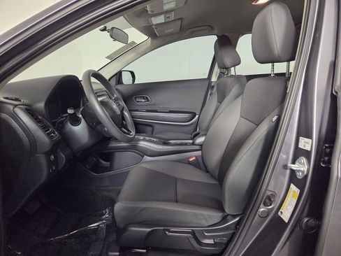 Used 2021 Honda HR-V LX image 12