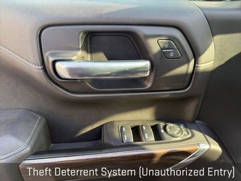 Used 2021 Chevrolet Silverado 1500 RST image 33