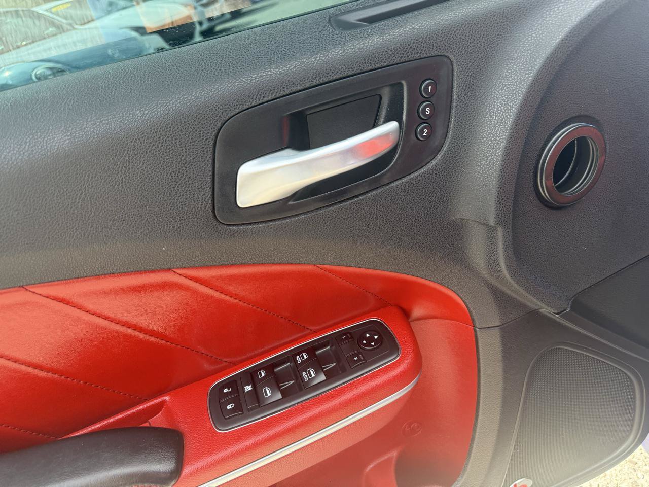 Used 2018 Dodge Charger R/T Scat Pack w/ Dynamics Package RWD image 13