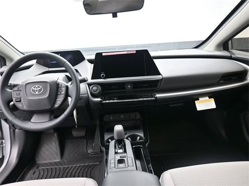 New 2026 Toyota Prius LE image 27