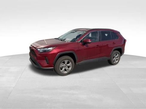 Used 2025 Toyota RAV4 XLE w/ Convenience Package FWD image 2