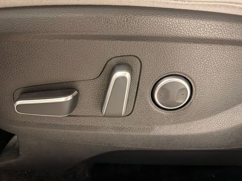 Used 2025 Hyundai Palisade SEL image 14