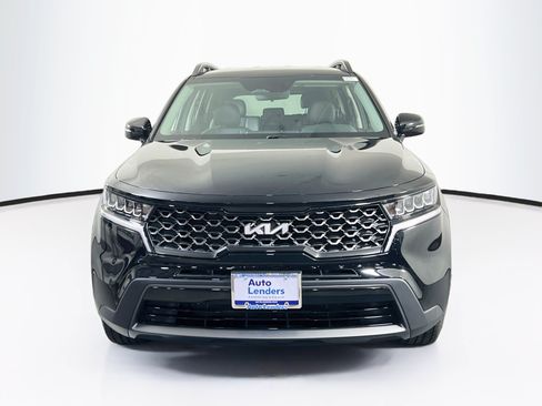 Used 2023 Kia Sorento S AWD/4WD image 2
