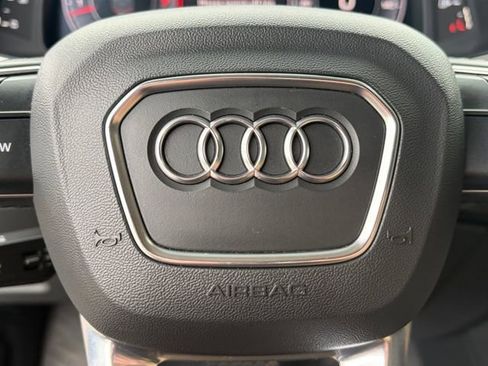 Used 2019 Audi Q8 Prestige image 6