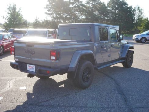Used 2021 Jeep Gladiator Sport AWD/4WD image 5