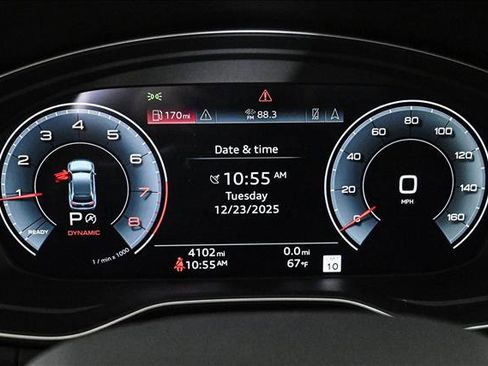 Used 2025 Audi Q5 2.0T Premium Plus w/ Premium Plus Package image 11