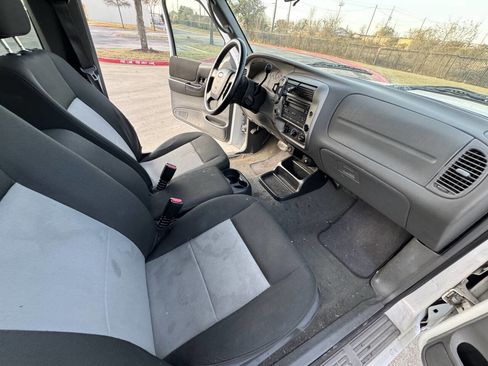 Used 2011 Ford Ranger XLT image 10