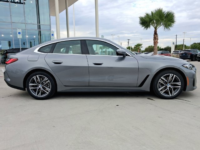 New 2026 BMW 430i w/ Premium Package RWD image 8