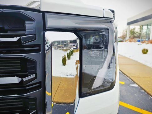 New 2026 GMC Sierra 2500 Pro w/ LPO, GMC Protection Package image 21