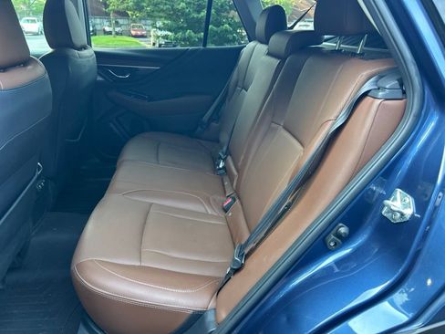 Used 2021 Subaru Outback Touring AWD/4WD image 15