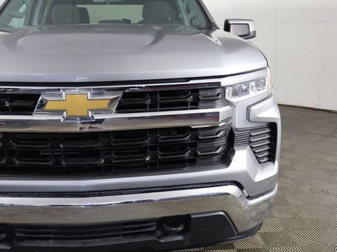 Used 2023 Chevrolet Silverado 1500 LT AWD/4WD image 12